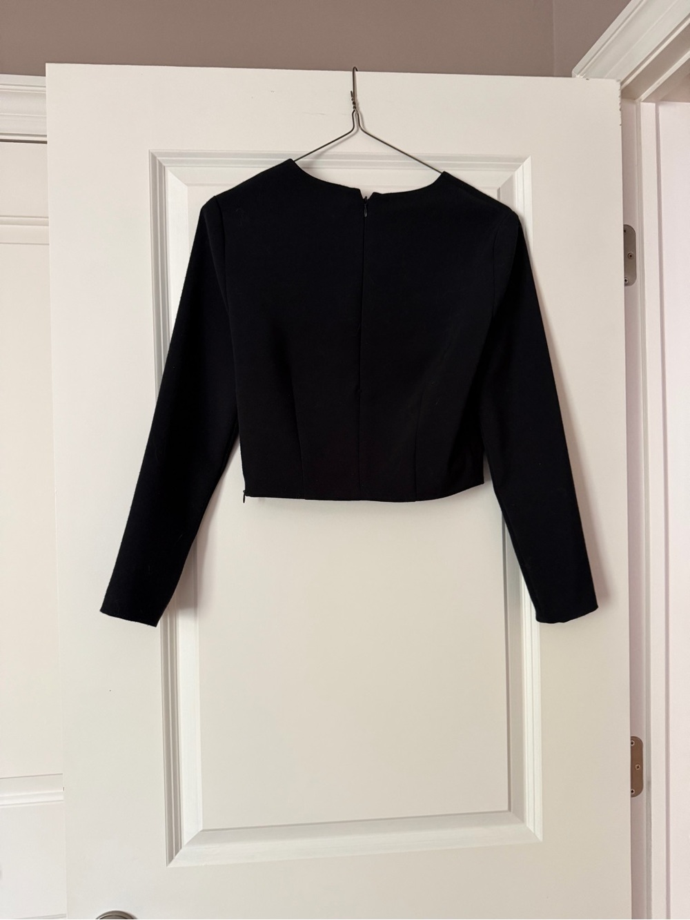 MSGM Black Long-Sleeve Cropped Top